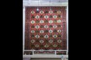 بختیاری، طرح: تکراری، ۲۵ رج، اوایل قرن ۱۳ هجری شمسی در موزه فرش ایران