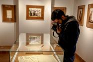 ویترین‌های اسناد در خانه موزه شهید مدرس