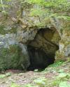 دهانه غار آویشو