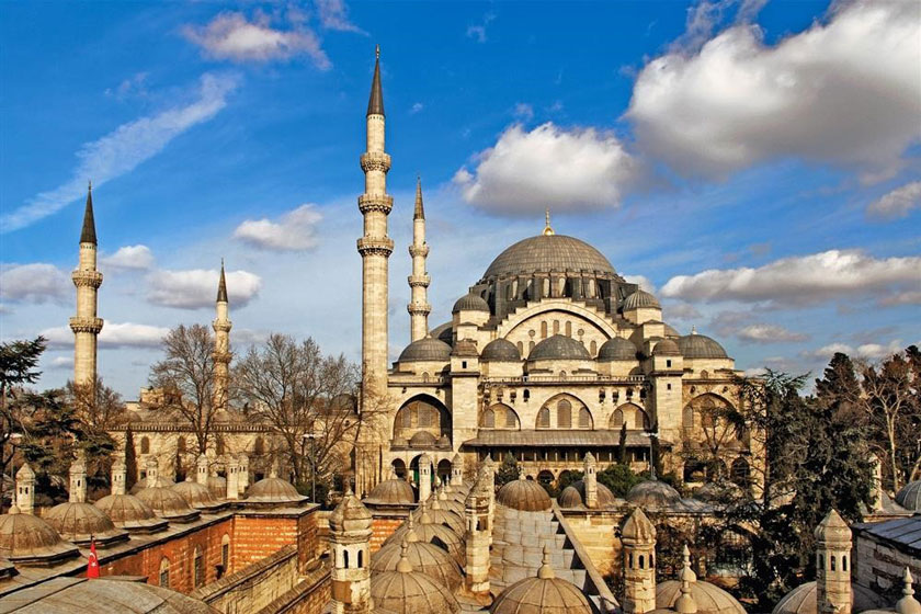 سفر به صرفه با تور استانبول ارزان