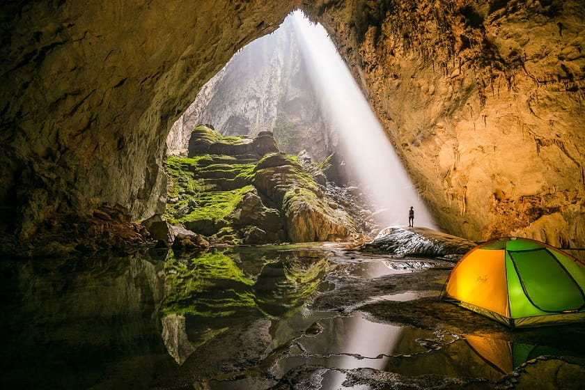 با بزرگترین غارهای جهان آشنا شوید