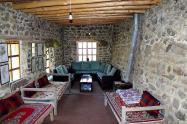 فضاهای داخلی اقامتگاه ارگ سنگی روستای سنگان