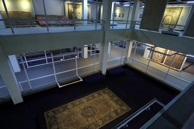 بازدید از موزه فرش ایران