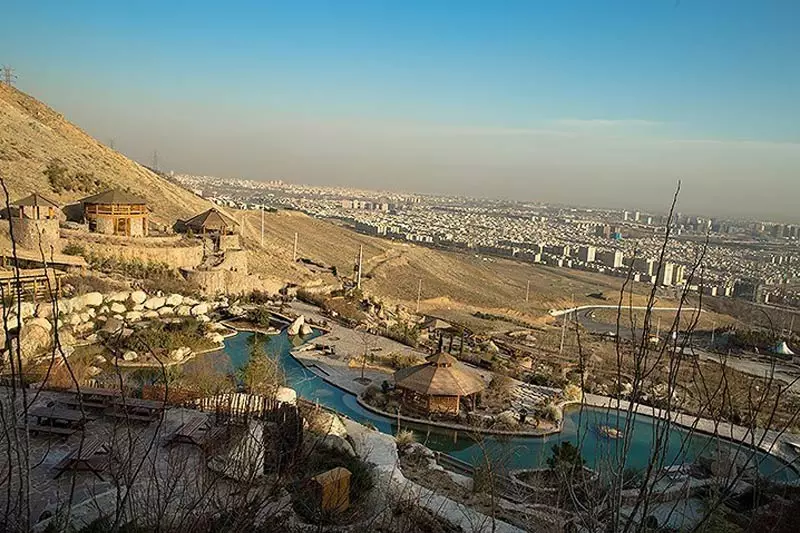 چشم‌انداز پارک آبشار تهران
