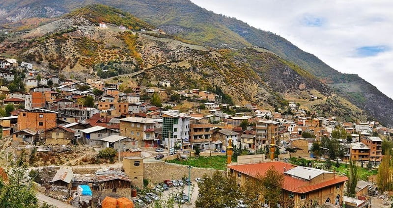 خانه های روستای زیارت
