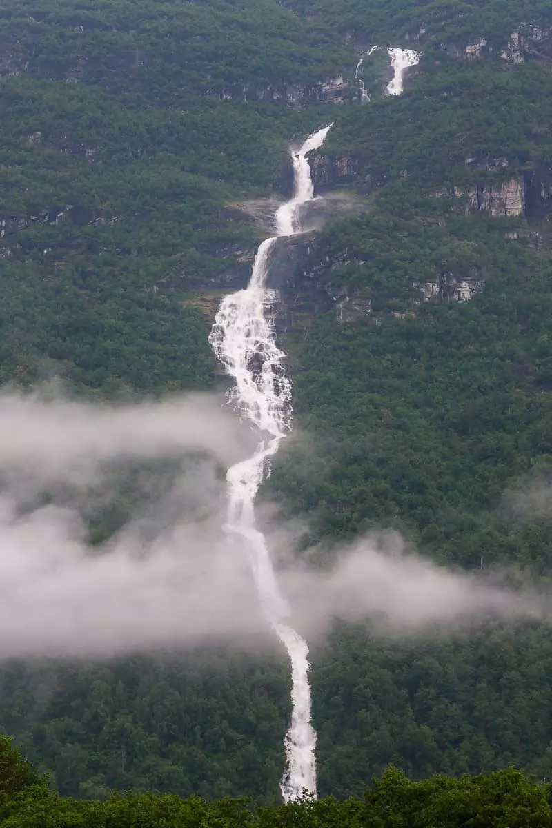آبشار اسکورگا