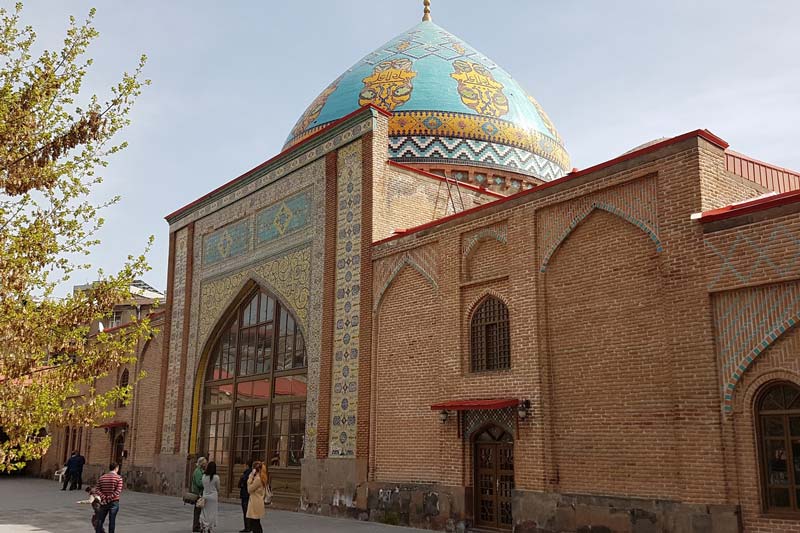 گنبد و بنای مسجد کبود ایروان