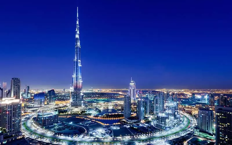 برج خلیفه و سایر آسمانخراش های دبی در نورپردازی شب