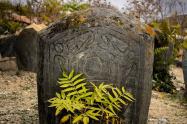 طرح‌های نمادین روی قبور قبرستان سفید چاه