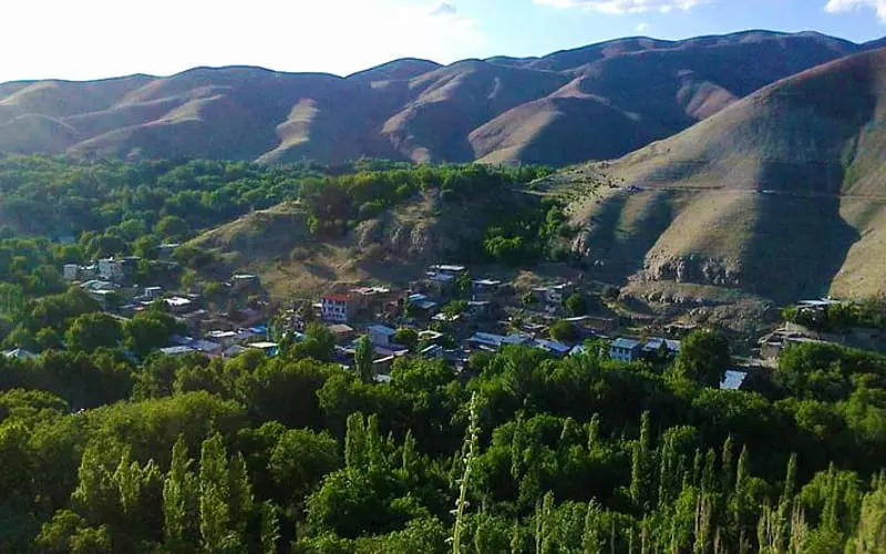 روستای آغشت