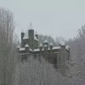 قلعه روستای آغشت از دوردست