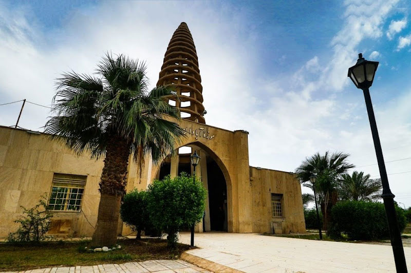 ورودی موزه آبادان