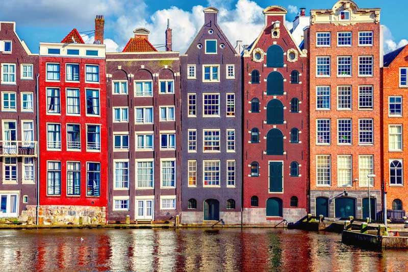 خانه‌های رنگی آمستردام