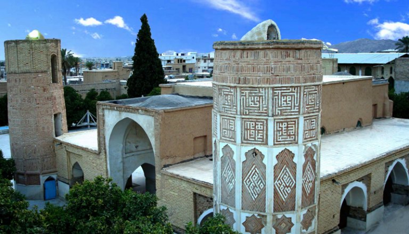 مناره مسجد جامع داراب