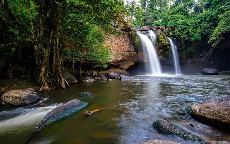 جریان آبشار در  پارک ملی خائو یای