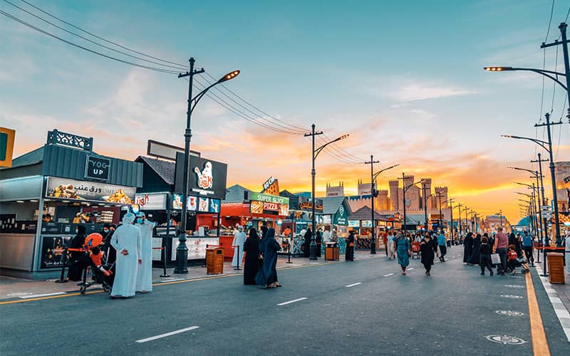 خیابان غذا در دهکده جهانی دبی