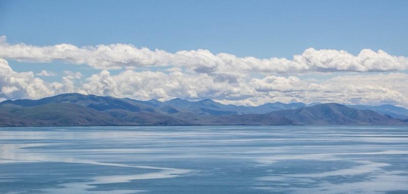 چشم انداز دریاچه سوان ارمنستان