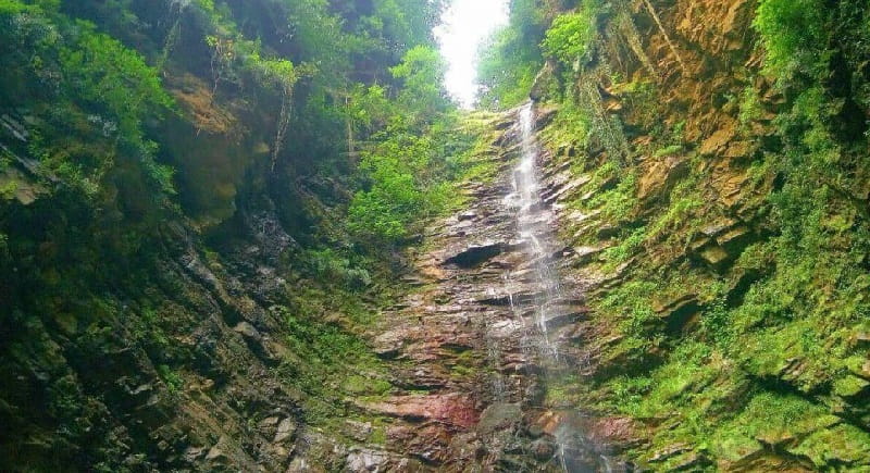 آبشار گزو در سوادکوه مازندران