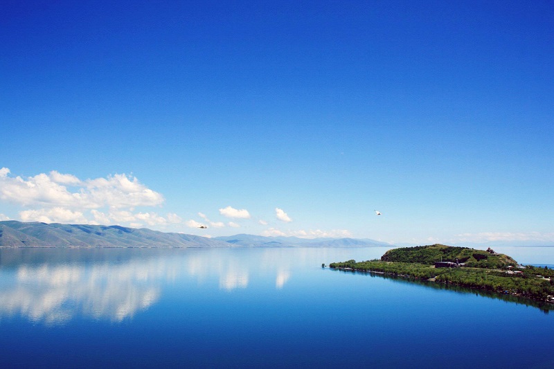 ابعاد دریاچه سوان