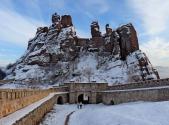 قلعه بلوگرادچیک در زمستان برفی