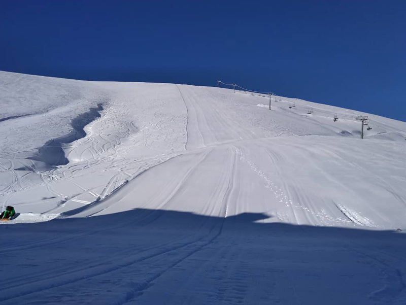 پیست اسکی دربندسر برفکوبی شده از نمای بالا