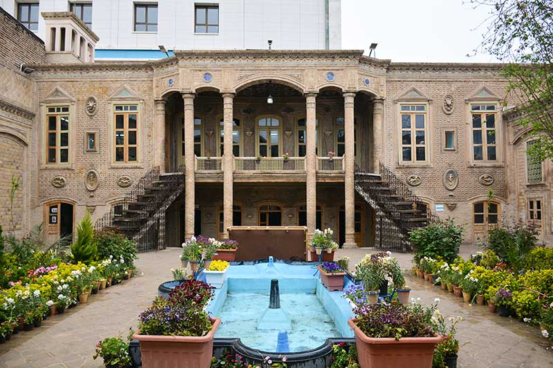 خانه تاریخی داروغه در مشهد