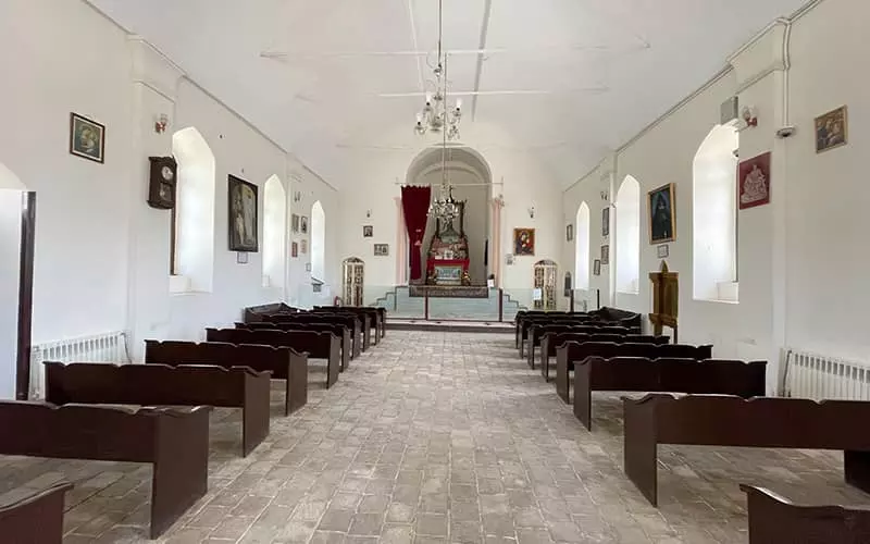 فضای داخلی کلیسای استپانوس