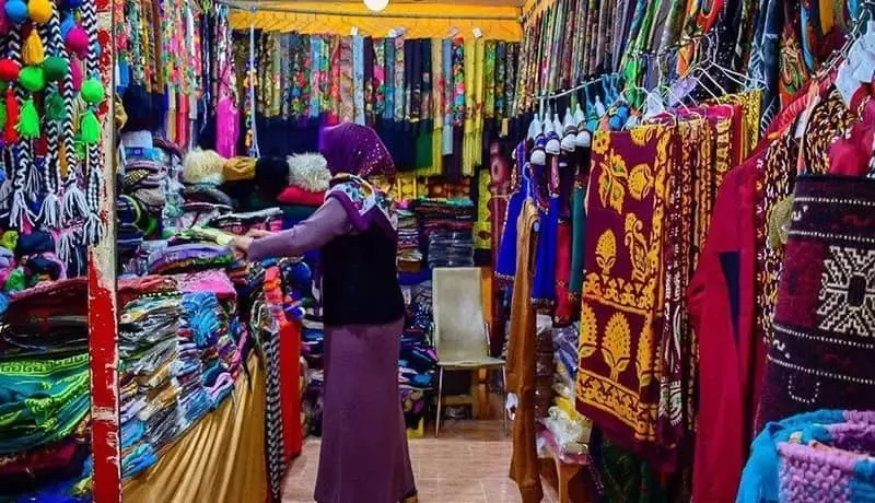 بازار ترکمن‌ها در ساری