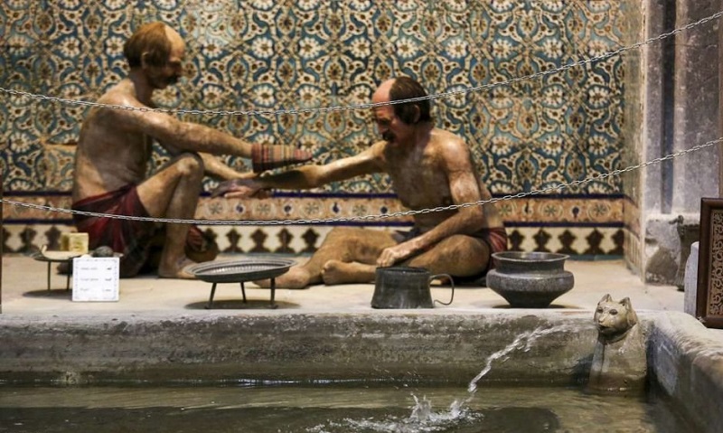 آداب حمام‌های ایرانی