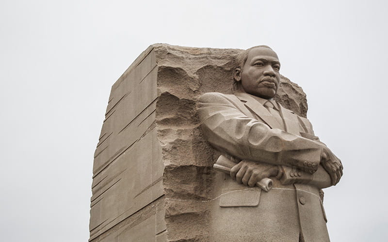 مجسمه مارتین لوترکینگ در آمریکا