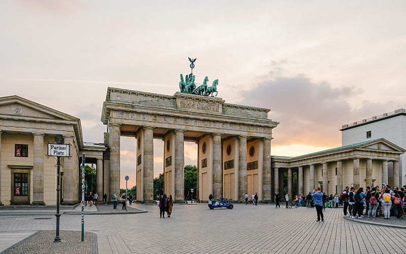 دروازه برلین در طول روز