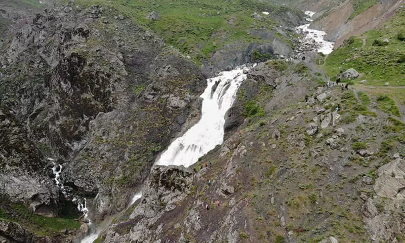 آبشار سوله دوکل کوه دالانپر