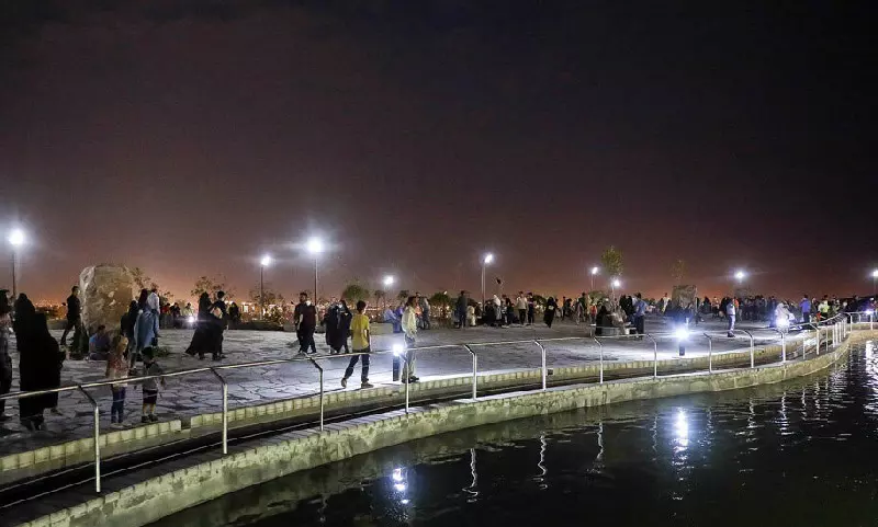 کوهشار مشهد در شب 