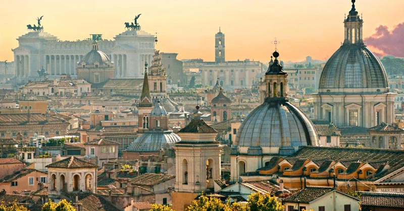 چشم‌اندازی توریستی از رم
