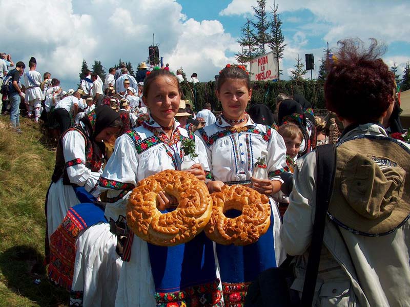 فستیوال‌های محلی رومانی