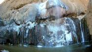 آبشار یخی سمیرم در زمستان