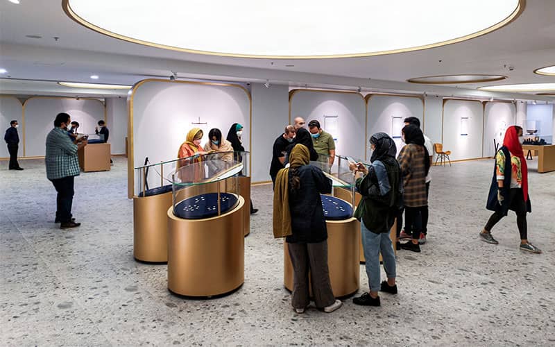 حضور گردشگران در موزه دفینه