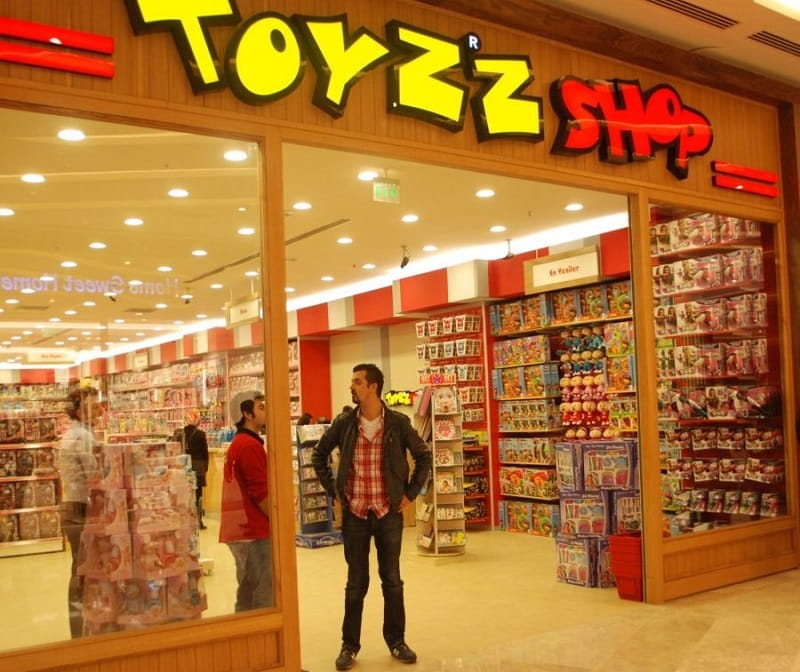  اسباب بازی برند تویز شاپ در استانبول مال