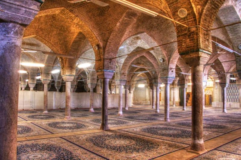مسجد چهل ستون کرمان (حاج آقا علی)