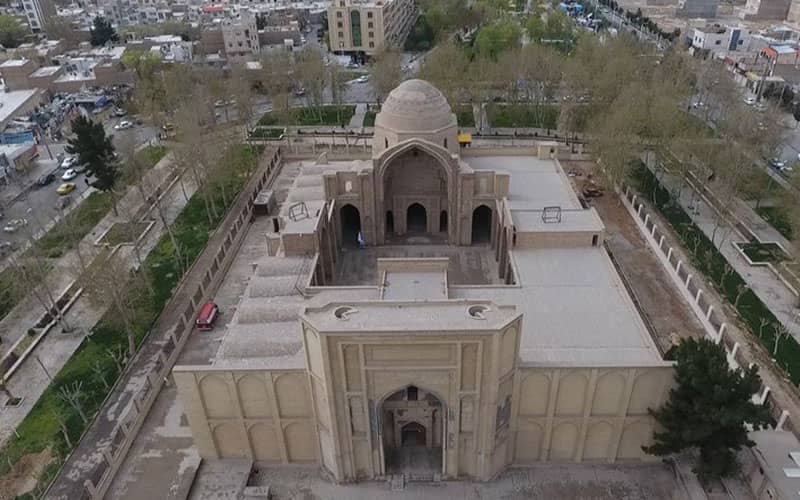 عکس هوایی از مسجد جامع ورامین
