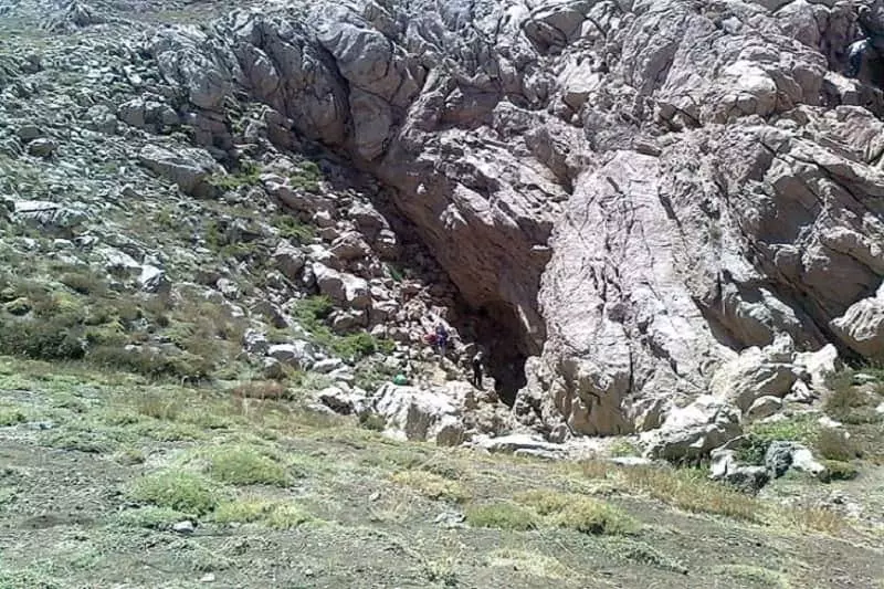 مسیر دسترسی به غار پراو