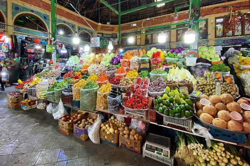بازار میوه و تره‌بار تجریش