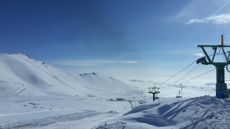 منظره برفی پیست اسکی آلوارس