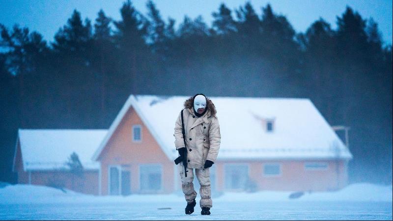 فیلم‌برداری فیلم جیمز باند در دریاچه یخ‌زده لانگوا
