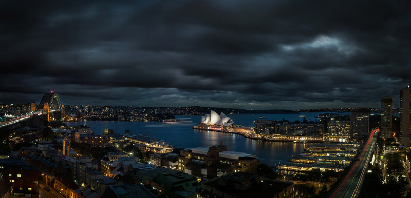 نمایی از سیدنی در شب