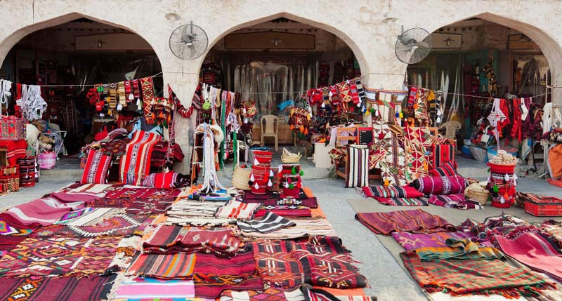 بازار منسوجات قطر در محیط باز