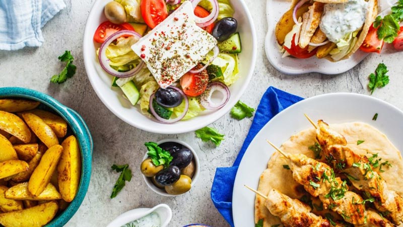 غذاهای متنوع یونانی