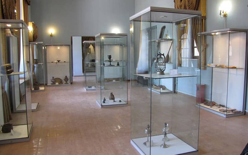 ویترین های شیشه ای موزه