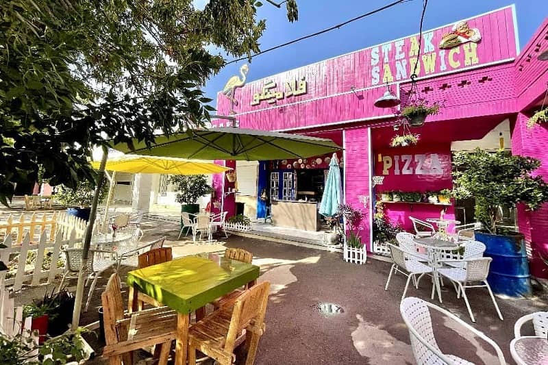 کافه رستوران فلامینگو اصفهان