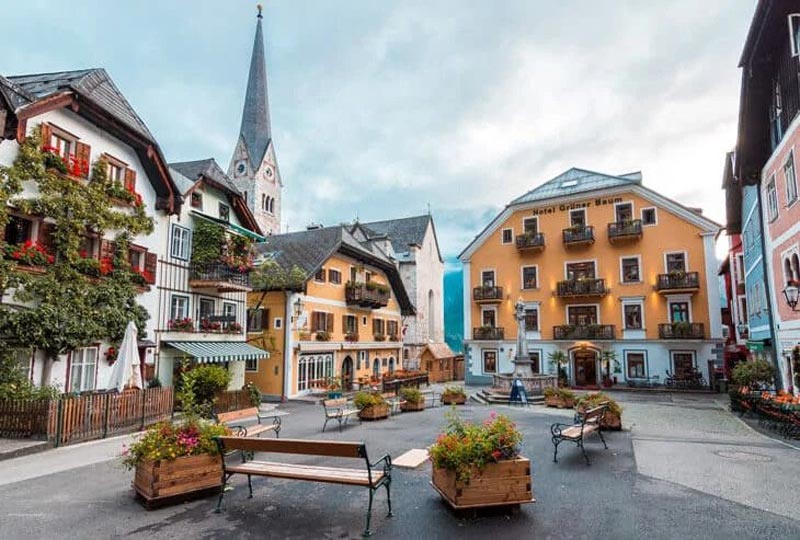 روستای هال‌اشتات در اتریش